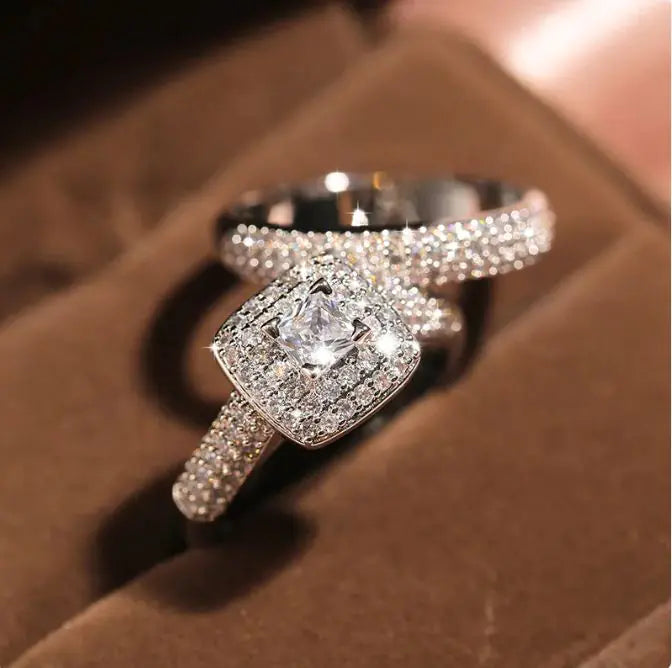 Luxury Engagement Ring