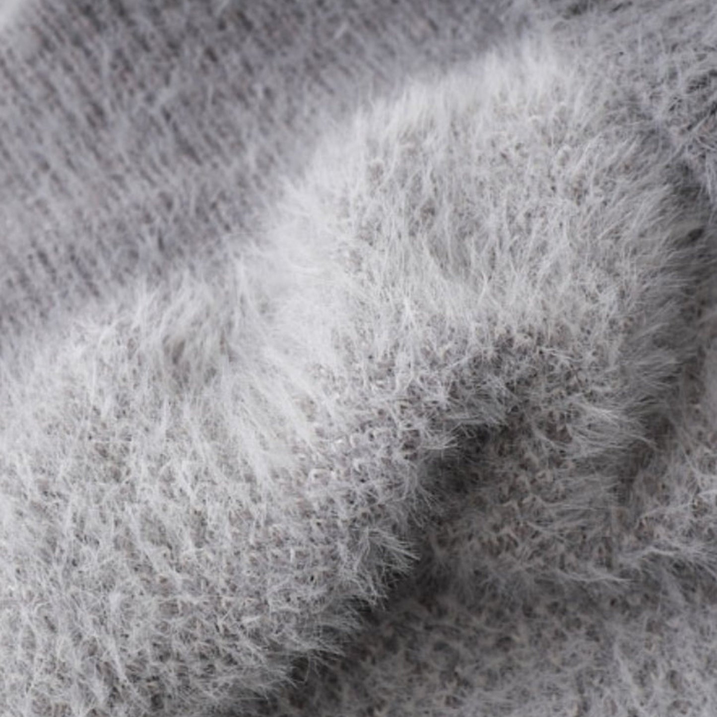 Y2K ASTRA – KNIT SWEATER
