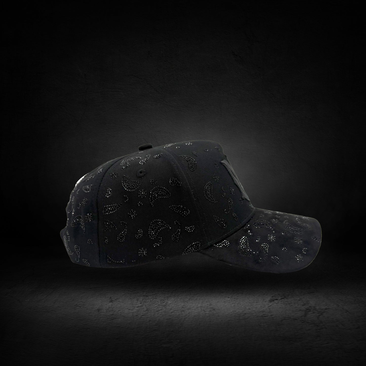 Y2K AM X BLACKED OUT