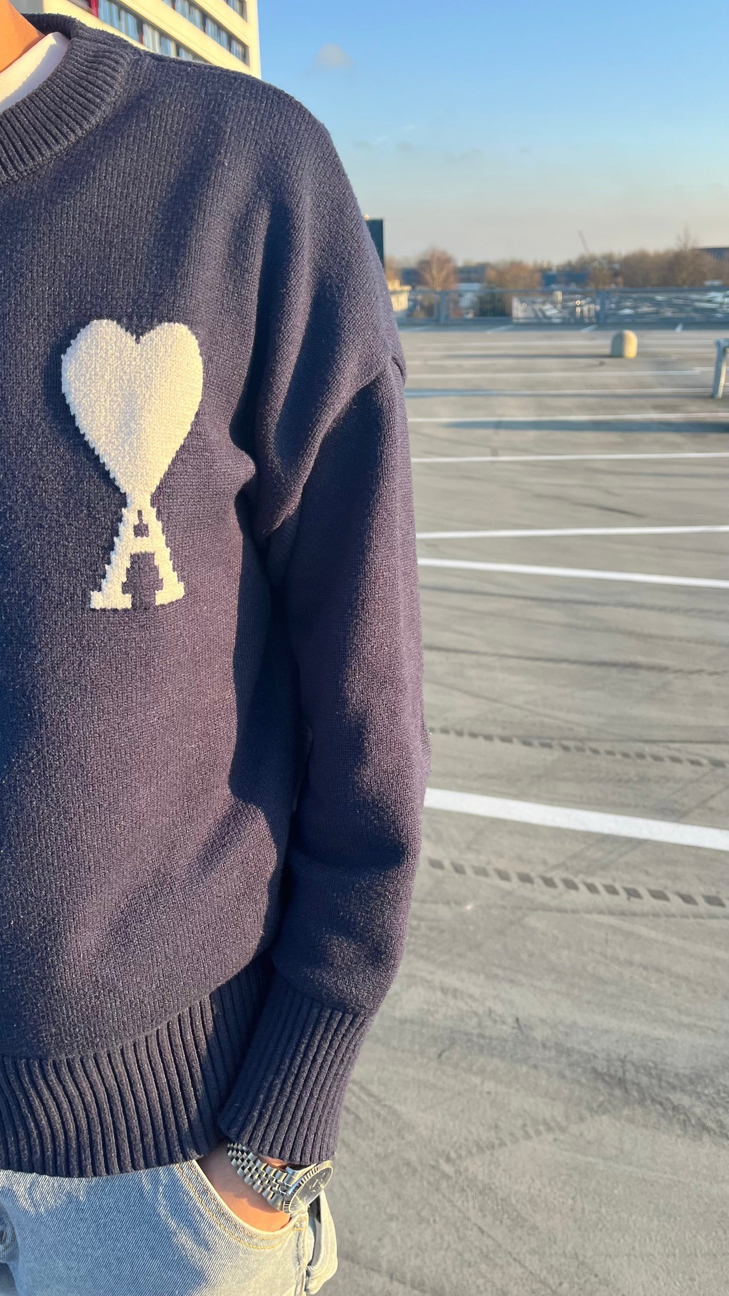 Y2K AMI - HEART SWEATER