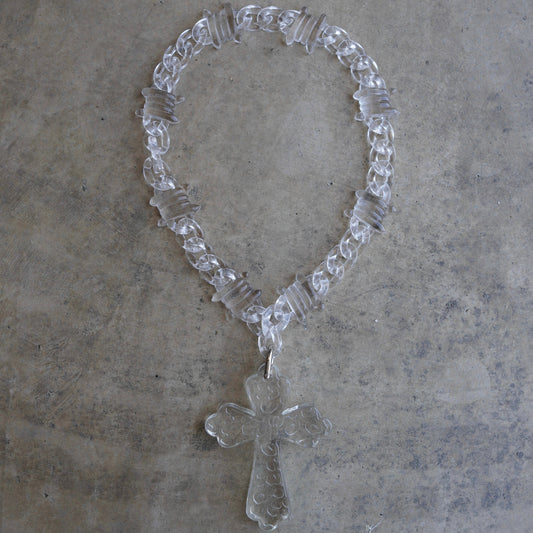 Cross Link Barbed Necklace