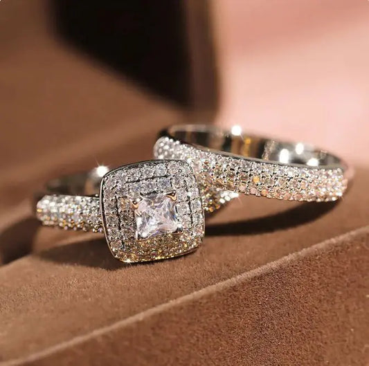 Luxury Engagement Ring